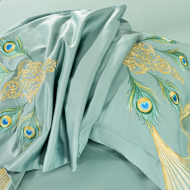 Luxury Peacock Embroidery Egyptian Cotton Duvet Cover