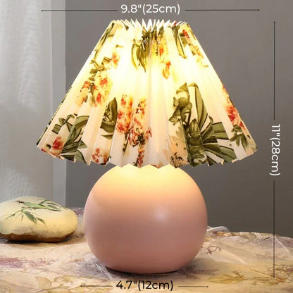 Nordic Ceramic Pleated Table Lamp