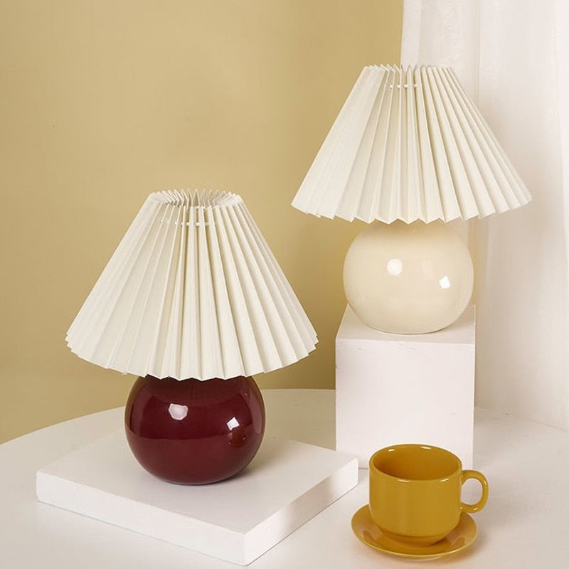 Nordic Ceramic Pleated Table Lamp