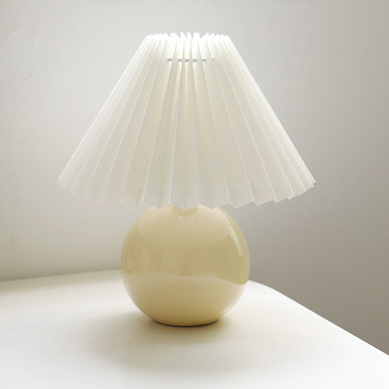 Nordic Ceramic Pleated Table Lamp