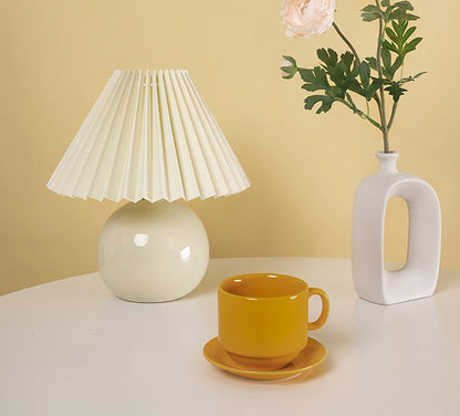 Nordic Ceramic Pleated Table Lamp